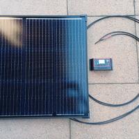 Pannello solare con regolatore di carica