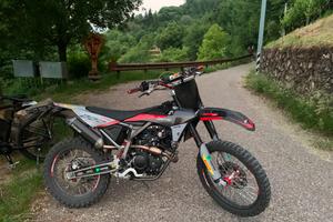 fantic xef 125