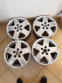 Cerchi in lega Volkswagen da r 16