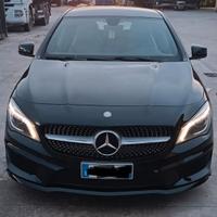 Auto Mercedes cla 220