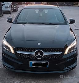 Auto Mercedes cla 220