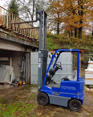 Carrello elevatore elettrico