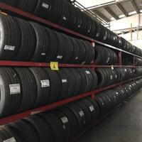 Continental 215/60 R17C 104/102H 2323 Gomme Usate