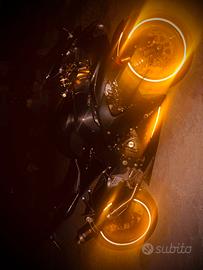 Zx10r 2004 oro e nera