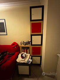 Scaffali componibili a forma di cubo