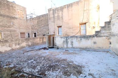 3 LOCALI A TRAPANI