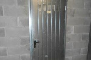 Cantina magazzino box deposito ultimi tre disponib