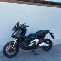 Honda xadv 750 2025