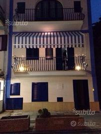 Lipari Isole Eolie villetta sul mare Umberto