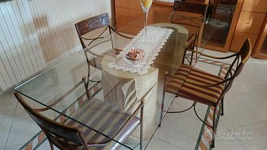 tavolo soggiorno in vetro 