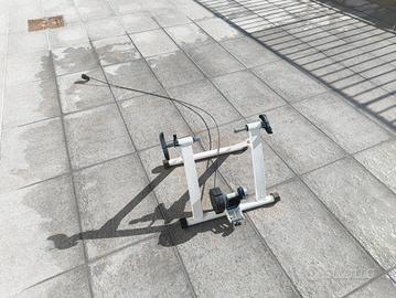 Rullo universale per bici