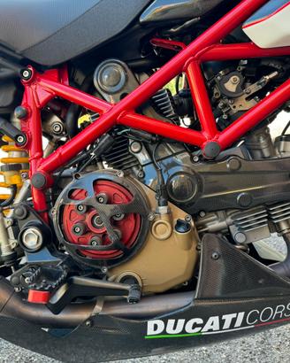 Special Ducati full carbon