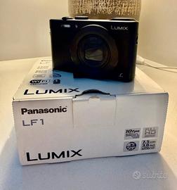 macchina fotografica compatta