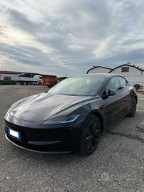Tesla Model 3 RWD Premium