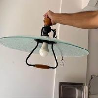 Lampadario in vetro da cucina