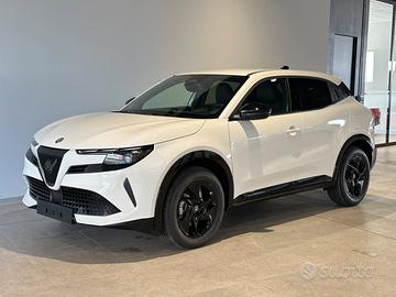 Alfa Romeo Junior 1.2 145 CV Hybrid eDCT6 Ti