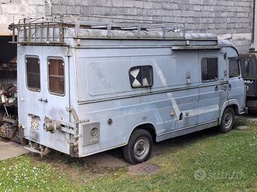 Camper Saviem SG2 1980