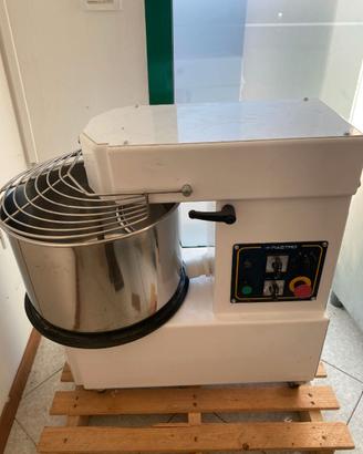 Impastatrice a spirale professionale Mastro IM25AD