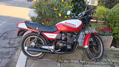 Suzuki GSX 400 del 1984