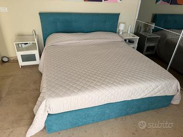 Letto matrimoniale con contenitore