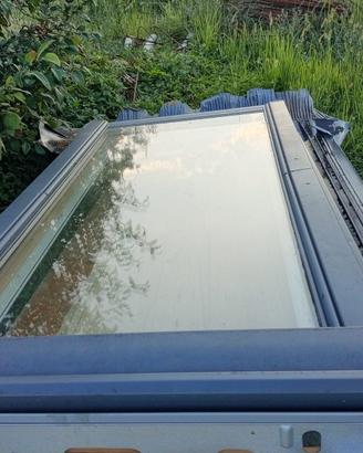 VELUX GPL MK08 78x140 – Finestra da tetto – Usata