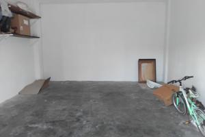 Ampio Garage Magazzino