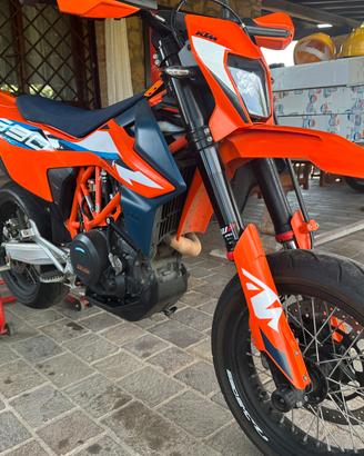 Ktm 690 smcr