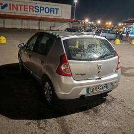 dacia Sandero GPL ok neopatentati 