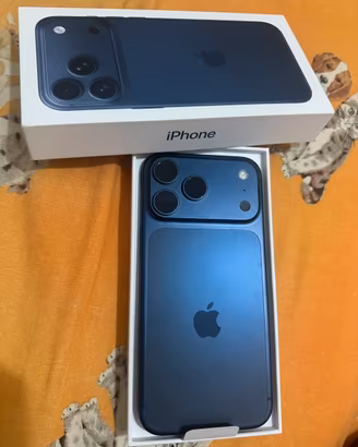 Apple iPhone 17 Pro 256GB Deep Blue 40 cicli 100%🔋