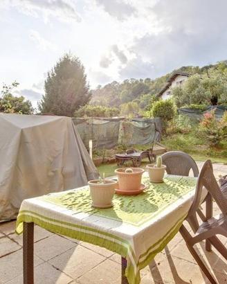 Appartamento di 85 m² con 5 locali e posto auto a 