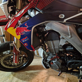 Honda Motard 450 perfetta