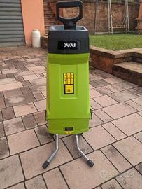 Biotrituratore foglie e rami