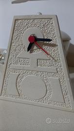 Orologio da tavolo in pietra leccese