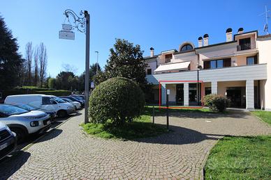 Negozio - ufficio in centro