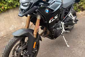 BMW F 900 GS Black Storm – Full Optional