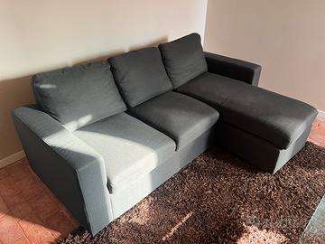 Divano angolare tre posti