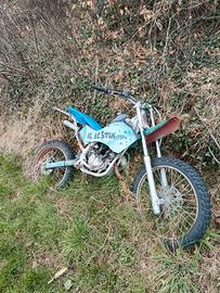 Moto 50/110 funzionante malmesso