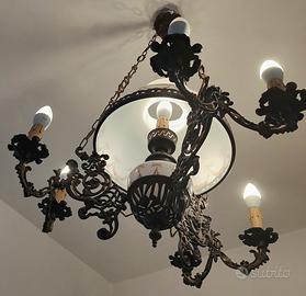 Lampadario Vintage in Ottone e Vetro Opalino