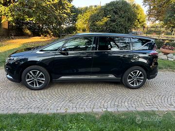 Renault ESPACE con gancio traino