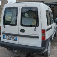 Opel Combo C 1.3 CDTI,  5 Posti e Gancio Traino