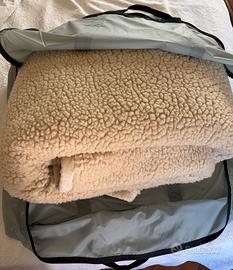 Coperta matrimoniale in pura lana vergine
