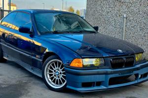 Bmw 320i CRS ASI Coupé da DRIFT