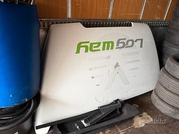 spoiler mercedes atego