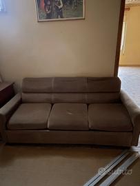 mobili e divano letto