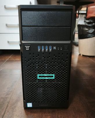 Server HP ProLiant ML30 Gen8
