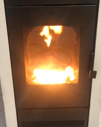 Stufa a pellet Elledi Star 8 perfetta Funzionante