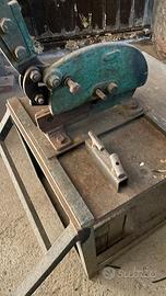 Cesoia metalli e ferro tondino o quadrato