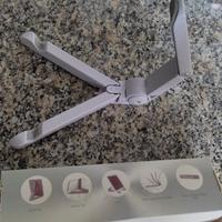 Porta tablet regolabile