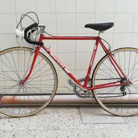 Bicicletta da corsa vintage 