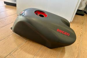 Serbatoio benzina Ducati 748 916 996 998